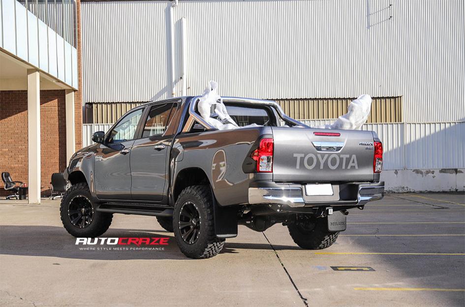 TOYOTA HILUX N80 4WD HE901 SATIN BLACK DARK TINT